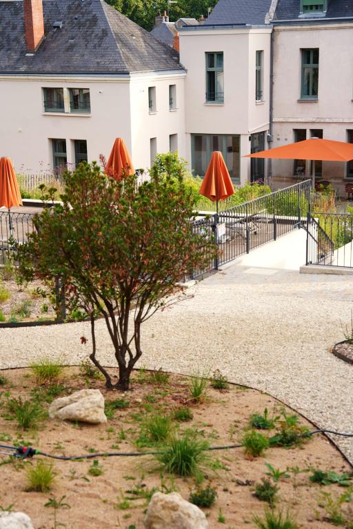 réserver un hotel de charme proche du clos lucé